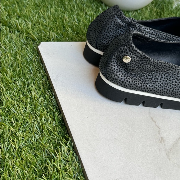 AGL🔴pointed toe flats black extra soft size 8.5 gently used - Picture 8 of 10